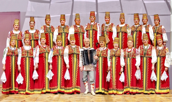 Народный хор «Ельничек»