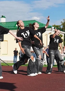 «ЛЕТО В ТВЕРИ» — 2026: УЛИЧНЫЙ ТАНЦЕВАЛЬНЫЙ ФЕСТИВАЛЬ