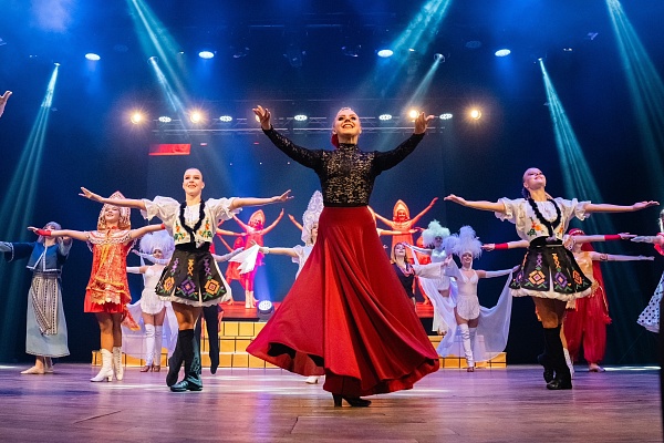 ДЕНЬ ТАНЦА С ФАНТАЗИЕЙ