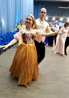 Танцевальный вечер "Бал цветов" 