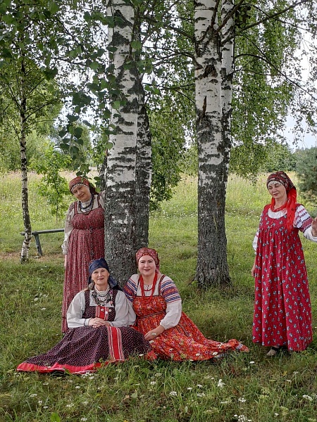 Творческая встреча любителей с фольклорным ансамблем "Времена"